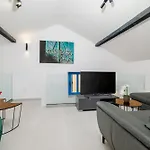House Maris *