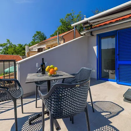 Prázdninový dům House Maris *