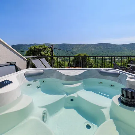 Сasa de vacaciones House Maris Tribalj (Primorsko-Goranska)